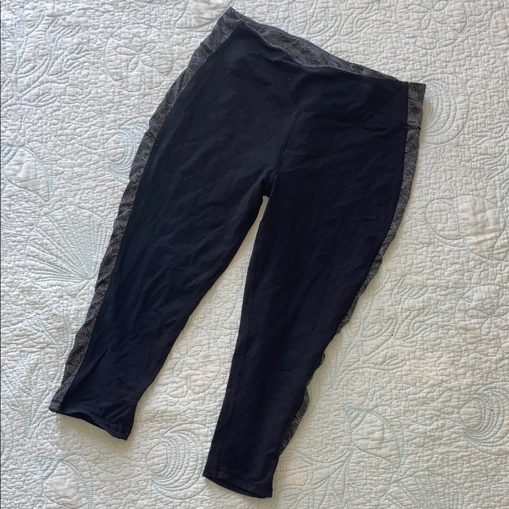 Gray and Black Kyodan Athletic Shorts Size Medium